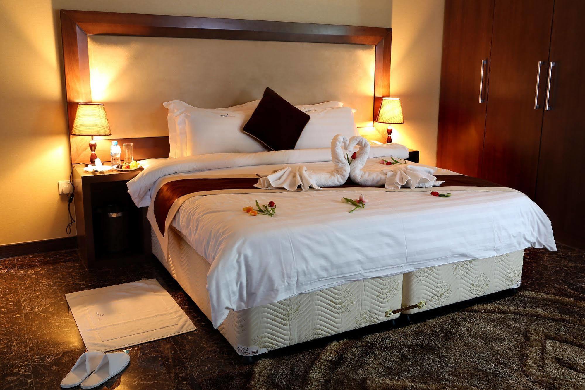 Belle Tower Luxury Apartments Manama Exterior foto