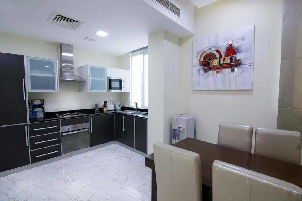 Belle Tower Luxury Apartments Manama Exterior foto